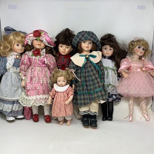 Porcelain dolls set multi - dolls, 7