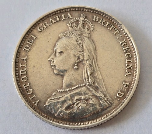 Superb 1887 shilling queen - superb,