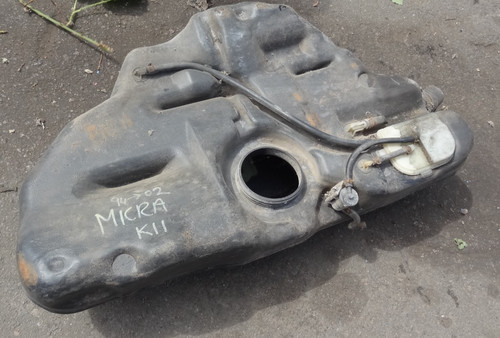 Nissan micra k11 fuel tank - nissan,