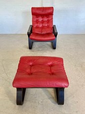 VINTAGE DANISH RETRO RECLINING LOUNGE CHAIR & STOOL IN RED LEATHER BY KOMFORT