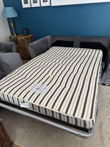 Grey velvet fabric seater - grey,