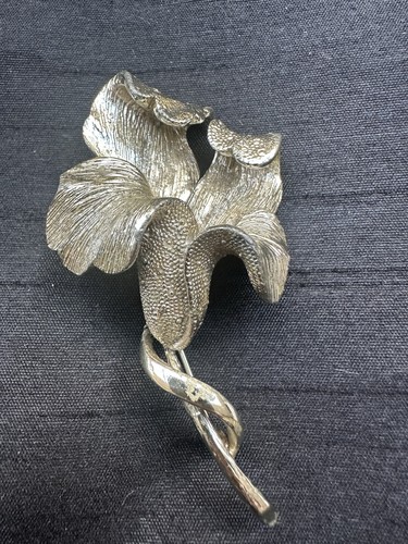 Vintage silver tone - silver, textured