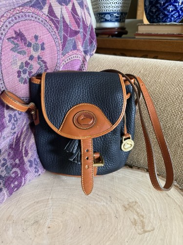 Vtg y2k dooney bourke all - y2k,