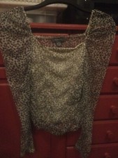 Size 6/8 XS USED brown /cream primark leopard print square neck top. Lined.