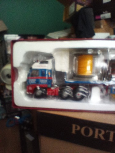 Corgi classics volvo fh12 - classics,