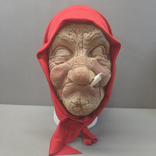 Halloween smoking granny old - halloween,