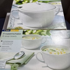 TCM Soup Tureen &4 Bowls