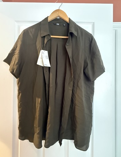 Uniqlo khaki short sleeve - uniqlo,