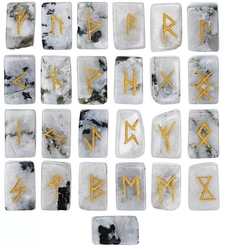 Moonstone cube rune - moonstone,