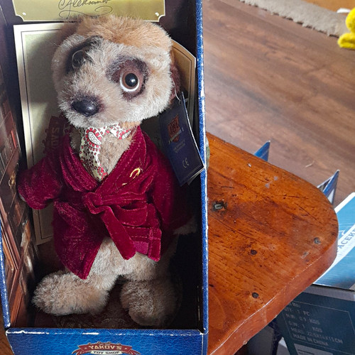 Yakov toy shop - shop, plush
