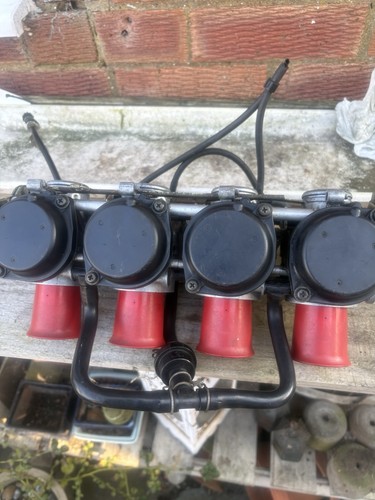 Srad gsxr carbs - 97,