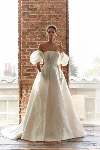 Sassi holford wedding dress - sassi,