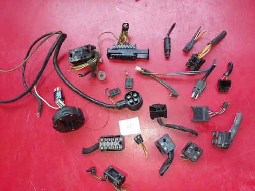 Plugs socket housing - plugs,