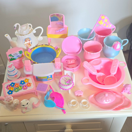 Barbie and other mixed - barbie, plastic