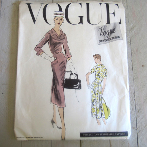 Vintage sewing pattern vogue - sewing,