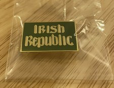 IRISH REPUBLIC  BADGE NEW