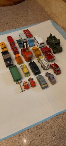 Small job lot vintage die - small,