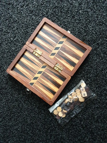 Folding travel backgammon set - folding,