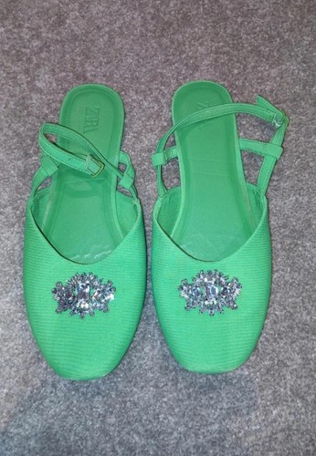 Zara women green sandals - women's,