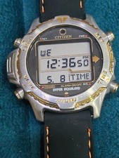 D208-089839 Vintage Citizen