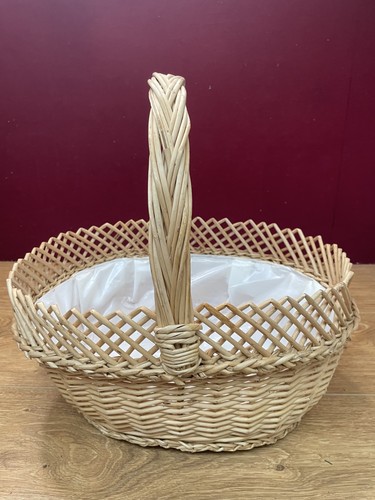 Vintage traditional wicker - vintage,