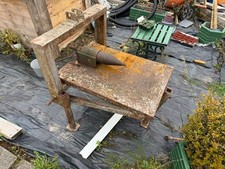 Log splitter small cone PTO drivern.