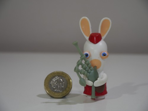 Rayman raving rabbids - rabbids, bagpiper
