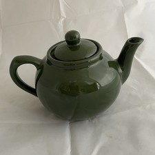 Green traditional teapot - green, 2