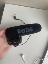 RØDE Microphones VideoMic Pro R Compact Directional on Camera Microphone