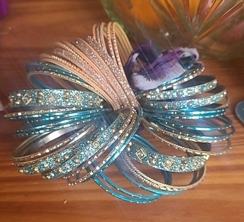 Job lot mixed bangle bundle - mixed,
