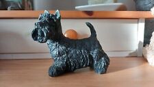 Leonardo Terrier Figurine