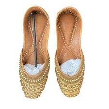 Women’s Indian Style Punjabi Gold Embroidery beautiful beaded designShoes Size 6