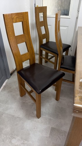Solid oak extending dining - oak,