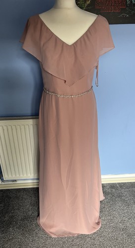 Bnwt size dusky - 14,