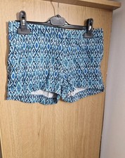 Ladies H&M Shorts UK 6-8