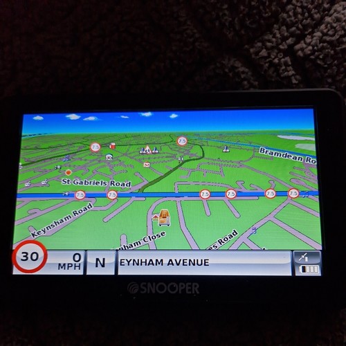 Sat nav dashboard mount - nav,