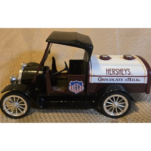 Hersheys chocolate milk - chocolate,