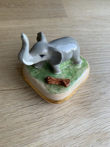 Elephant ceramic trinket box - elephant,