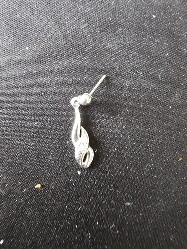 Single white gold - drop, earring