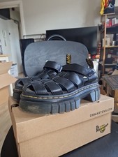 Dr. Martens Womens Ricki