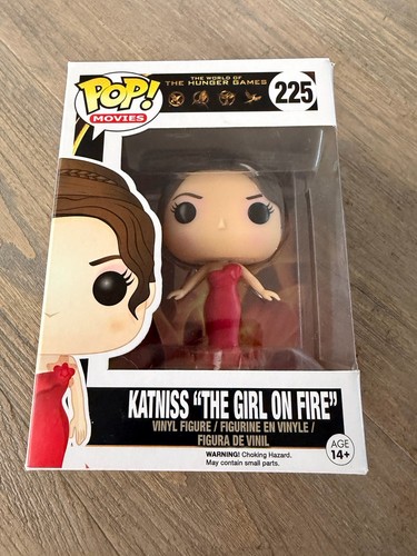 Funko pop vinyl katniss - pop!,