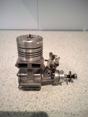 Merco model aircraft engine - 61,