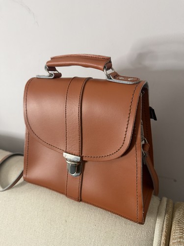 110 nwot zatchels tan - £110,