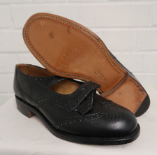 Scottish Brogues- Size: 6 MX