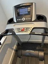 Life Fitness Treadmill