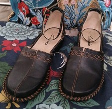 CLARKS Ladies Smart Chocolate