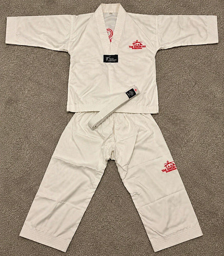 B taekwondo white - t.a.g.b,