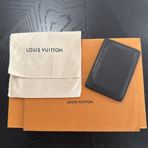 Louis vuitton taiga organizer - louis,