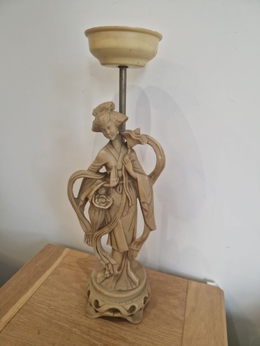 Vintage resin geisha - resin, figurine