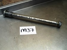 2006-2007 Suzuki GSXR750 GSXR 750 K6 K7 Swingarm swing arm spindle axle  *M37*